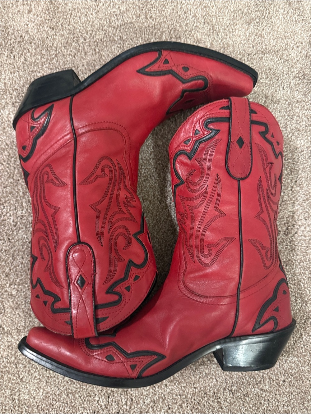 Coldwater Creek Red Leather Western Boots with Black Details - Picture 4 of 11